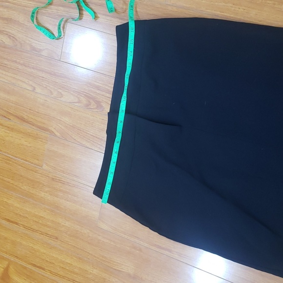 Skirt Size 12 - Picture 10 of 11